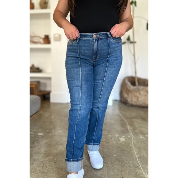 Judy Blue Denim - NWT 💙Judy Blue Front Seam Detail, High Waist Straight Jeans, Cuffed, Flattering
